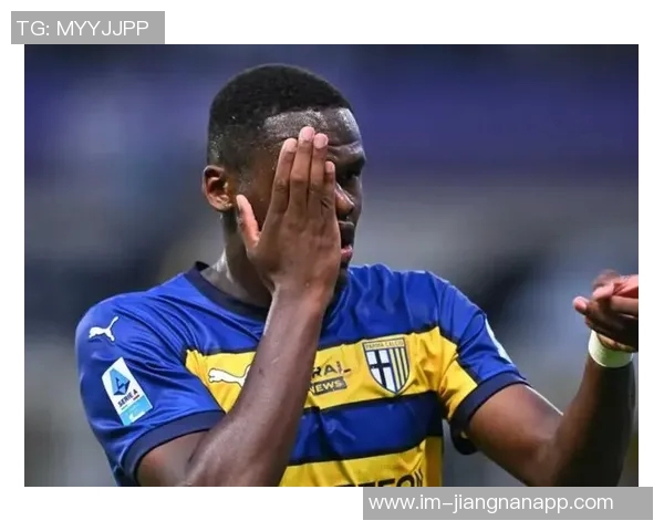 国米官方宣布博尼左膝轻微扭伤下周将进行进一步评估 国米官方宣布博尼左膝轻微扭伤下周将进行进一步评估