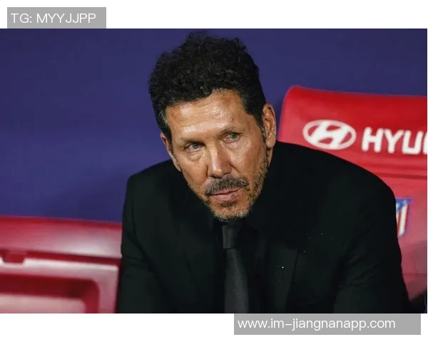 阿尔瓦雷斯称西蒙尼冷静欧冠被淘汰结果不公正引发讨论